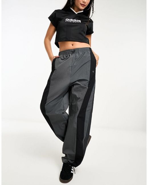 adidas Originals Metamoto Parachute Pants in Black | Lyst UK