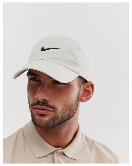 Nike Synthetic H86 Essential Swoosh Cap in Sand (Natural) | Lyst Australia