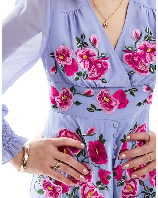 Hope & Ivy Blue Embroidered Long Sleeve Button Front Midi Dress