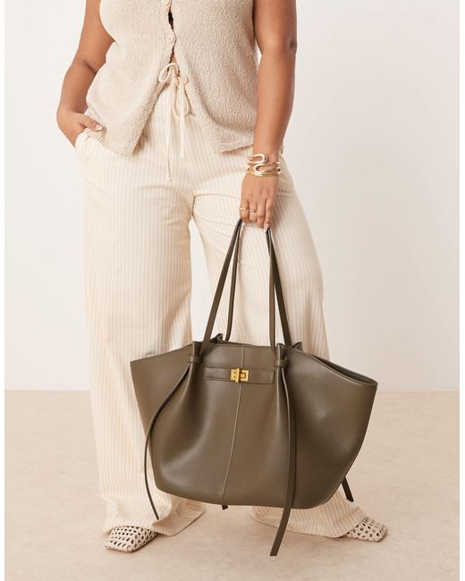 Gina Tricot Natural Faux Leather Medium Tote Bag With Strap And Clutch Detail