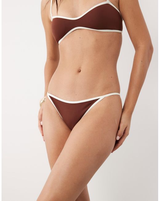Bas Mango en coloris Brown