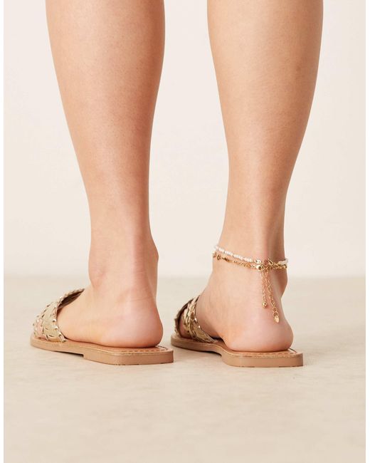 ASOS Natural Wide fit – flossie – flache, gewebte sandalen