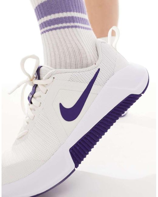 Nike White Mc 3 Trainers