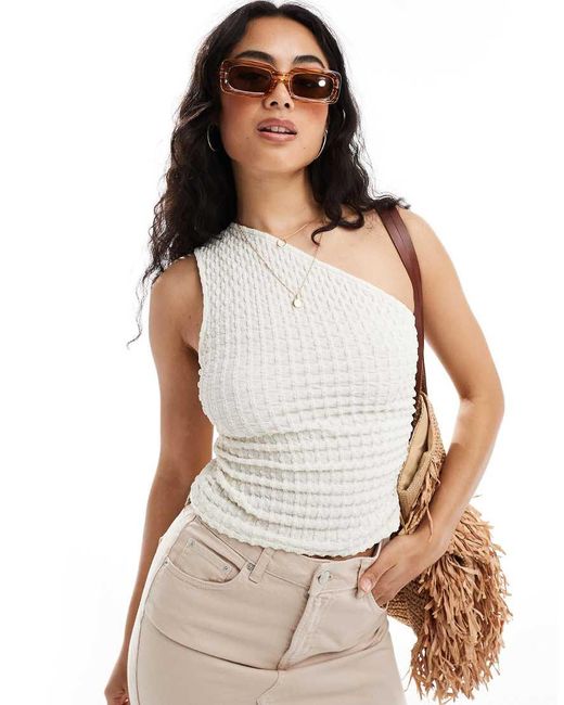 Pull&Bear White Bubble Texture One Shoulder Top
