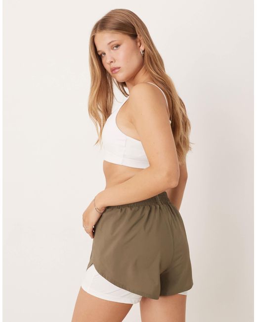 Elite - short OOSC en coloris Green