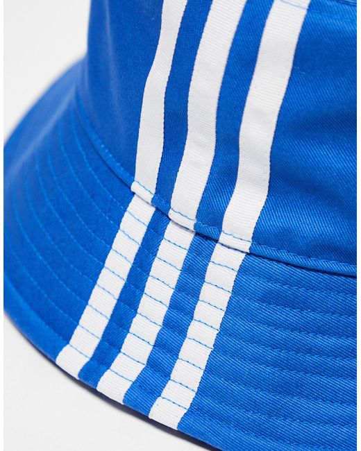 Cappello da pescatore di Adidas Originals in Blue