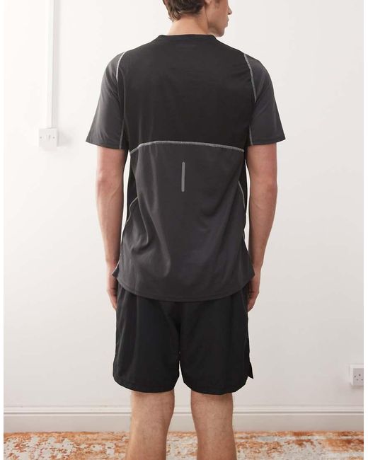 Dare 2b Black Surrect Lightweight Short for men