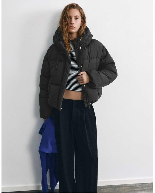 Doudoune courte à capuche e Pull&Bear en coloris Blue