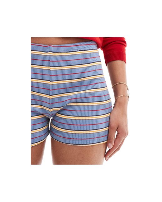Daisy Street Red Ribbed Mid Rise Fitted Shorts