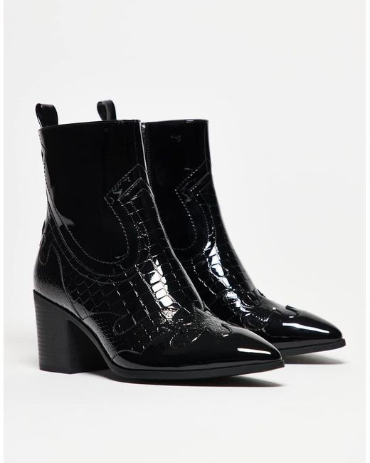 Botines Chelsea Negros De Tacón Con Detalles De Estilo Wéstern De Charol De ASOS de hombre de color Black