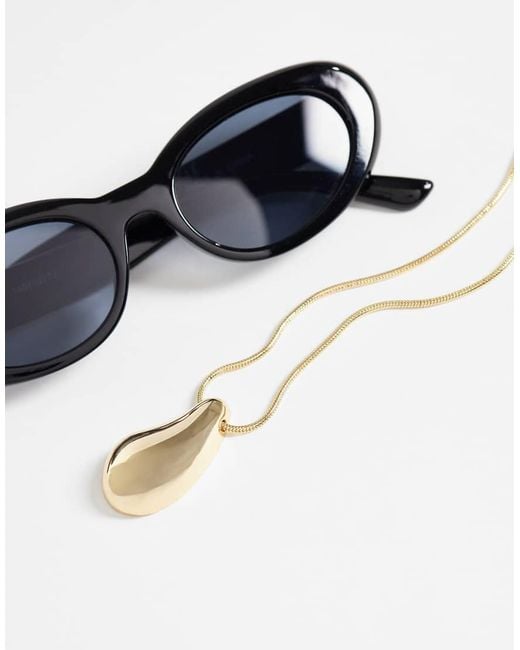 TOPSHOP Metallic Matilda Teardrop Pendant Necklace