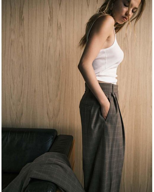 Katy di Mango in Natural