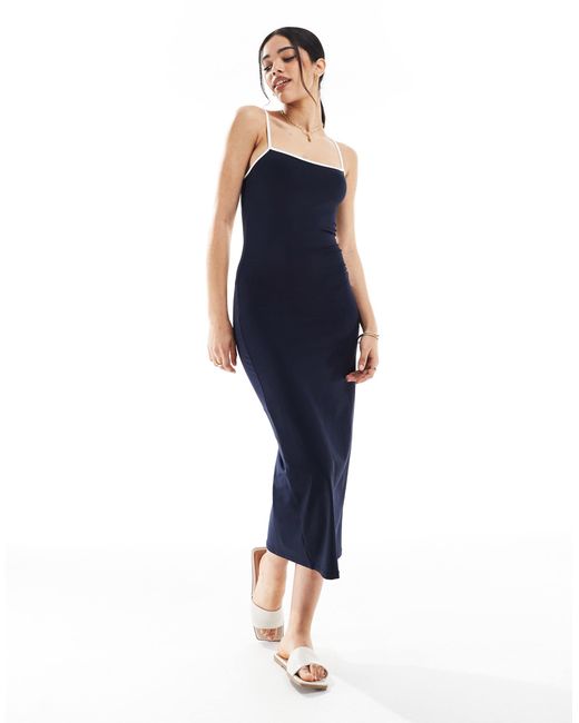 Robe longue à dos nu et bords contrastants Pull&Bear en coloris Blue