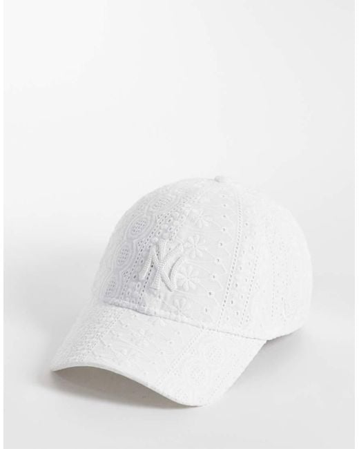 KTZ White Ny Yankees Womens 9twenty Broderie Cap