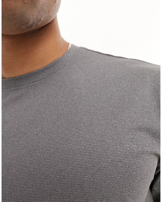 ASOS 4505 Gray Icon Training T-shirt With Quick Dry for men