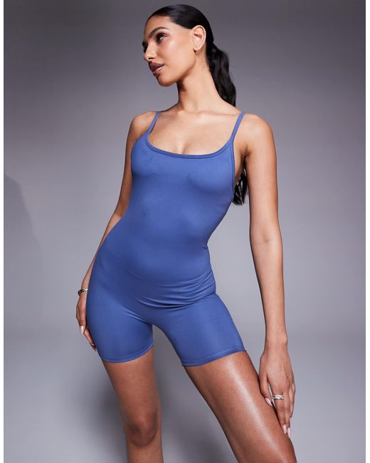 Combishort doux au toucher à bretelles fines et brassière intégrée - porcelaine 4505 en coloris Blue