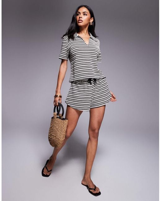 Short d'ensemble à rayures noué à la taille - noir et crème River Island en coloris Gray
