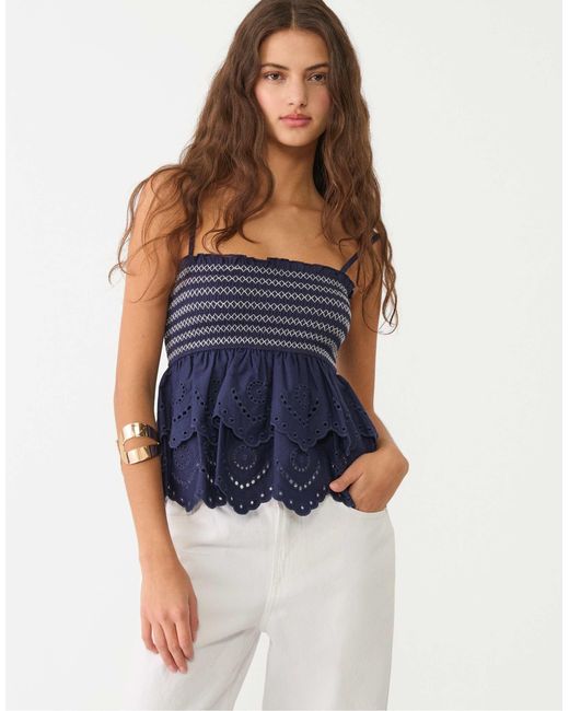 Stradivarius Blue – besticktes oberteil