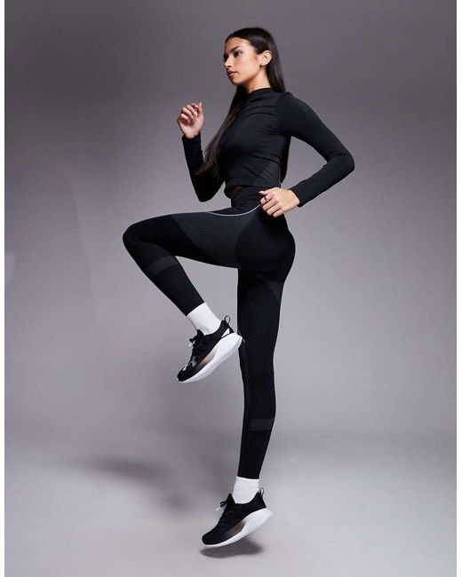 Under Armour Blue Vanish Seamless Long Sleeve Crop Top