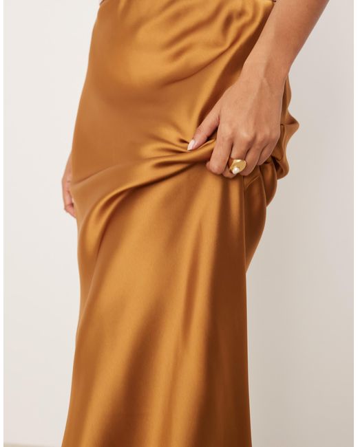 Jupe mi-longue satinée - marron Mango en coloris Natural