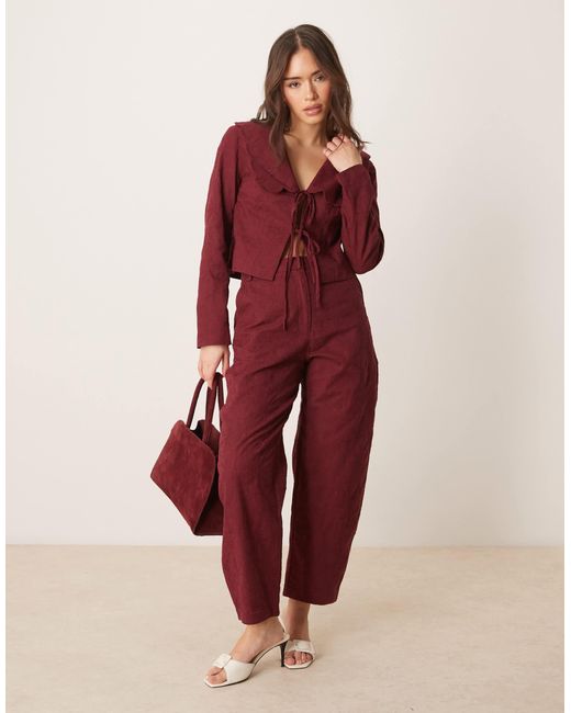 ASOS Red – elegante, verzierte hose
