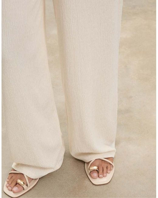 Stradivarius Natural Flowing Creased-effect Trousers