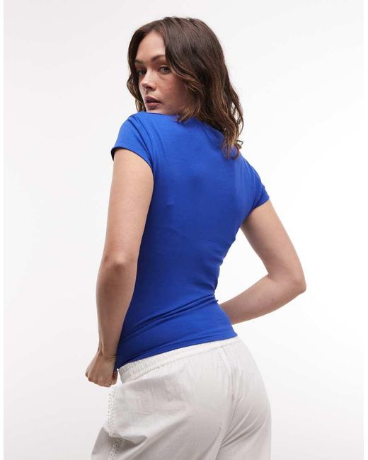 Susmie's Blue Susmie's Having Me As A Gf Is Not For The Weak T-shirt