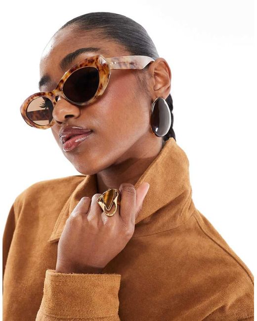Occhiali Da Sole Cat-Eye Spessi Tartarugati Vintage di A.J. Morgan in Brown
