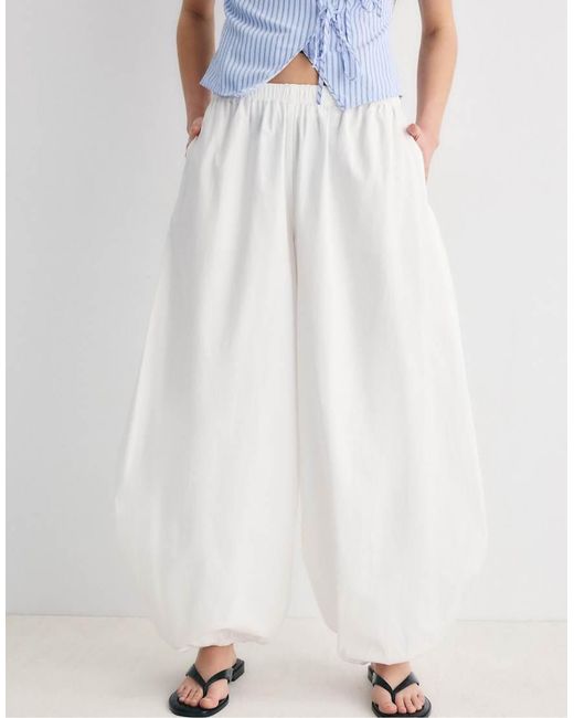 Stradivarius White Poplin Volume Trousers