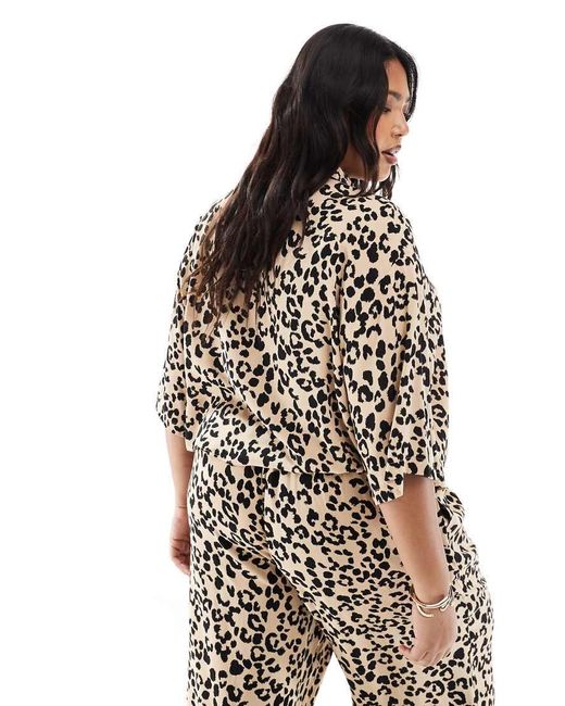 Camisa Corta Con De Curve (Parte De Un Conjunto) ASOS de color Black