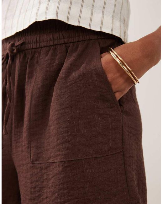 Jdy Brown Mid Waist Shorts