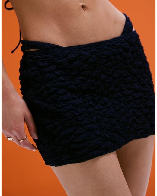 ASOS Orange – courtney – strukturierter baderock