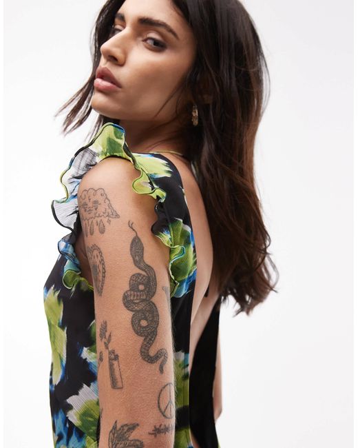 Robe longue à col montant, dos ouvert et volants - bleu fleuri flouté TOPSHOP en coloris Green