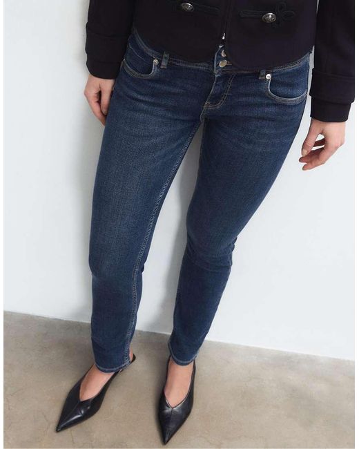 Stradivarius Blue Low-rise Slim Fit Jeans