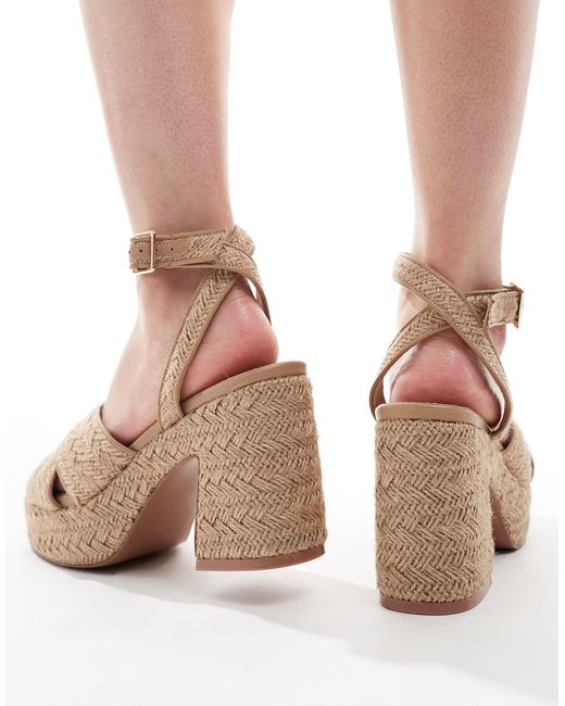 Wide fit - henderson - sandales à semelle plateforme en fabrication naturelle avec talon mi-haut et brides croisées ASOS en coloris Natural