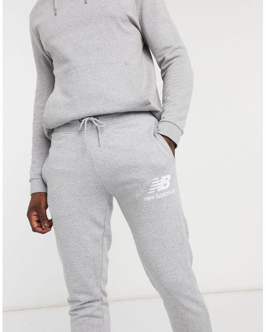 New Balance joggingbroek Met Groot Logo in het Grijs voor heren - Lyst