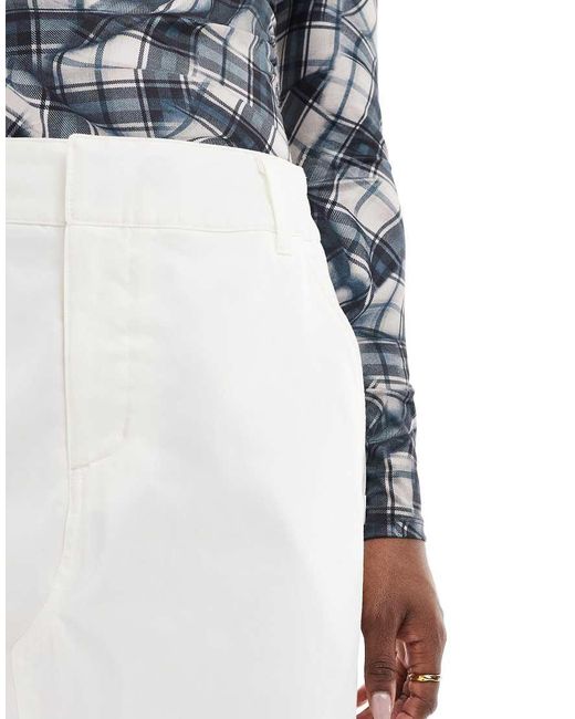 Falda Larga De Sarga Msc De -Blanco Nike de color White