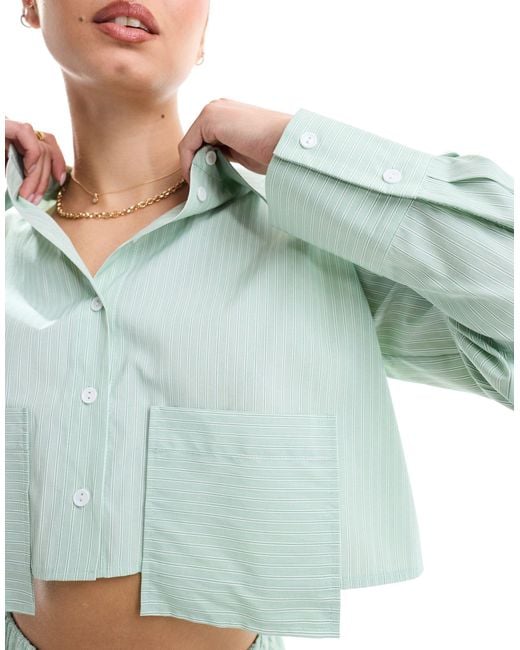 Chemise courte d'ensemble en popeline à rayures avec poches et ourlet plongeant - sauge Miss Selfridge en coloris Blue