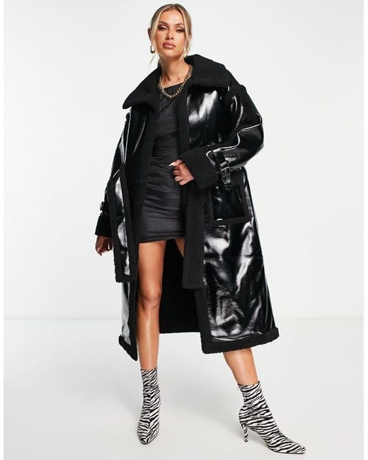 Manteau long noué à la taille en vinyle et imitation peau Aria Cove en  coloris Noir | Lyst