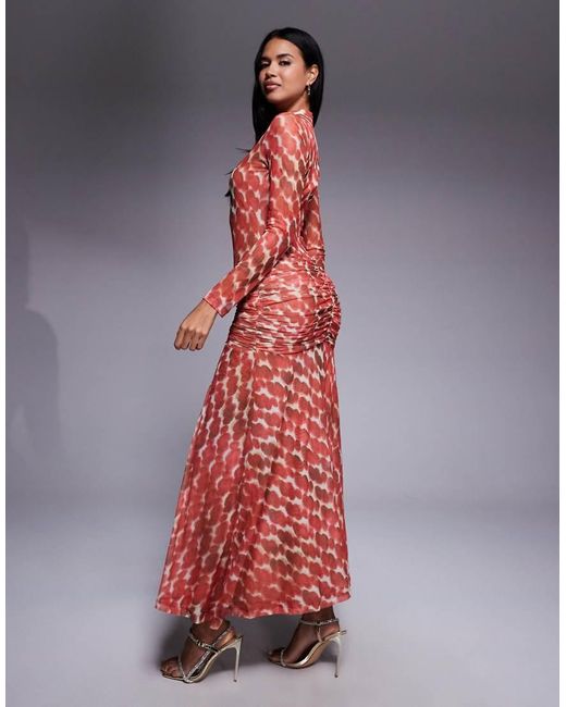 Lea di Bardot in Red