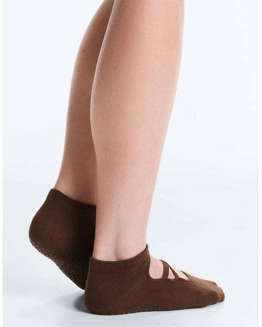 Oysho Red 2 Pairs Of Cotton Blend Yoga And Pilates Sneaker Socks With Crossover Straps