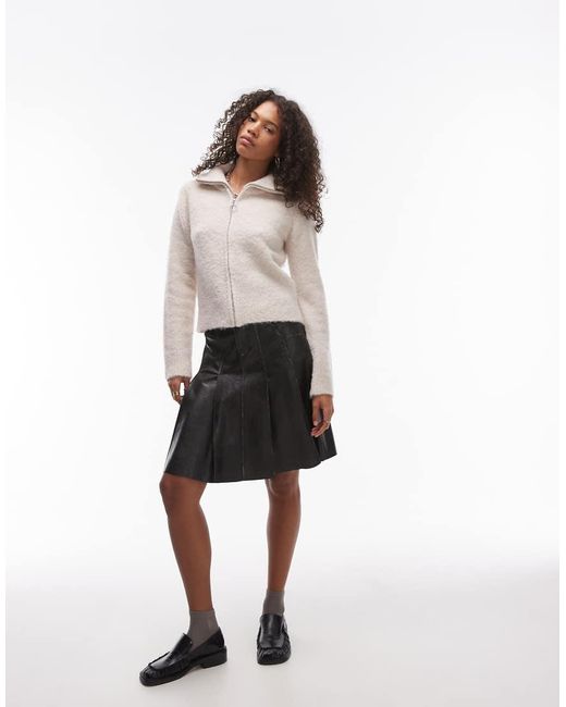 TOPSHOP White Knitted Fluffy Boucle Zip Through Cardigan