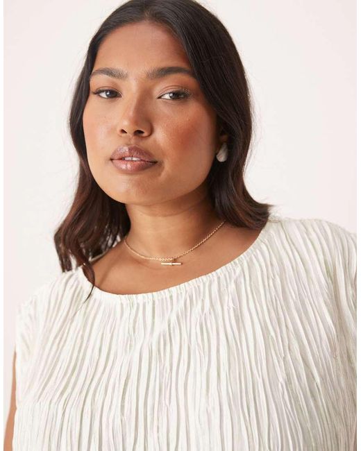 Vila Curve Natural Plisse Slash Neck Sleeveless Top Co-ord