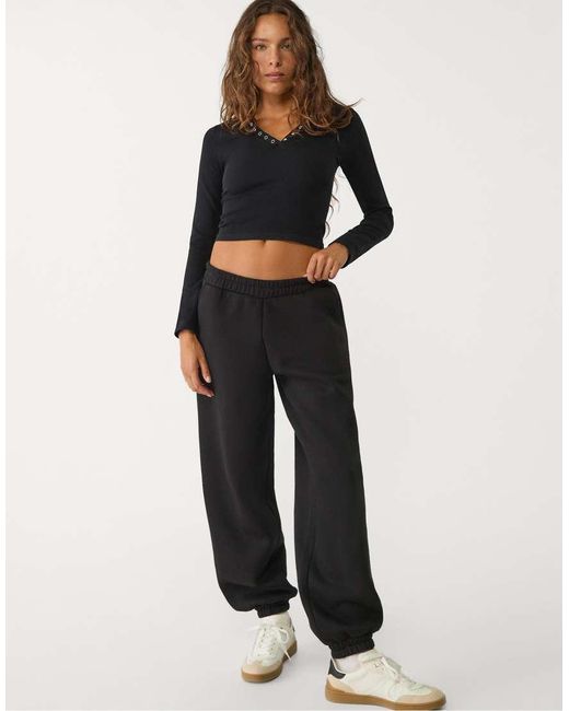 Stradivarius Zachte Boyfriend Joggingbroek in het Black