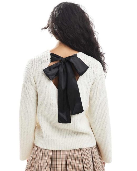 Wednesday's Girl White Bow Detail Oversized Sweater
