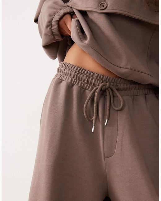 ASOS Brown – weite jogginghose aus interlock