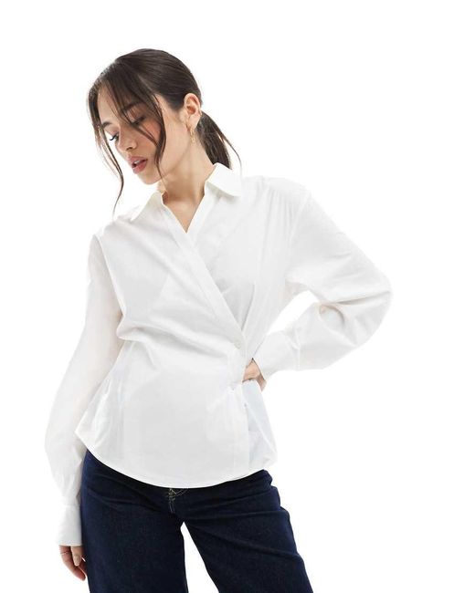 Camicia Avvolgente Bianca Con Maniche Cocoon di ASOS in White