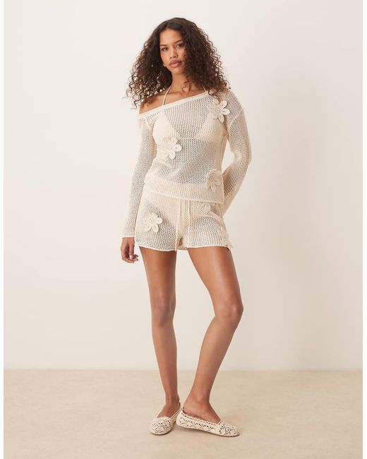Pantalones Cortos Con Diseño Floral Tridimensional De Punto De (Parte De Un Conjunto)-Blanco ASOS de color Natural