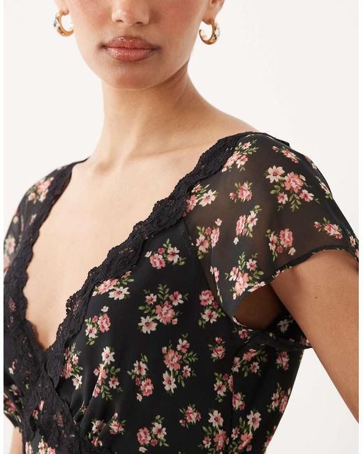 New Look White Ditsy Lace Trim Cap Sleeve Midi Dress