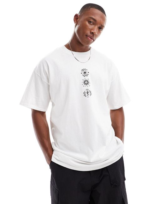 T-shirt oversize avec imprimé céleste sur la poitrine ASOS pour homme en coloris White